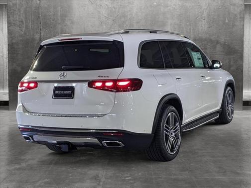 2025 Mercedes-Benz GLS 450 4MATIC