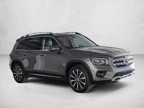 Mountain Grey Metallic 2021 Mercedes-Benz GLB 250 Base