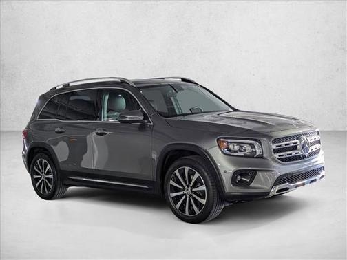 Mountain Grey Metallic 2021 Mercedes-Benz GLB 250 Base