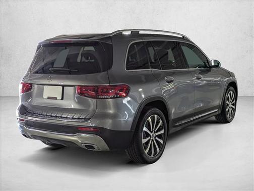 Mountain Grey Metallic 2021 Mercedes-Benz GLB 250 Base