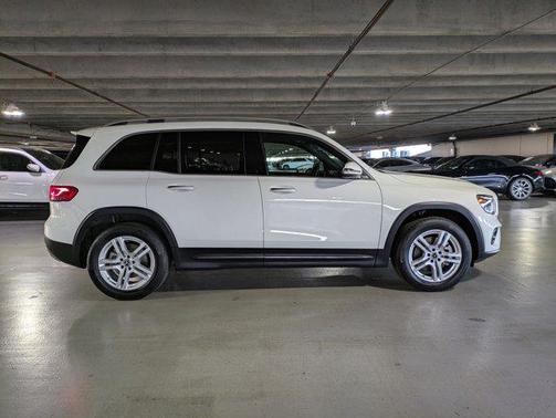 2023 Mercedes-Benz GLB 250 Base