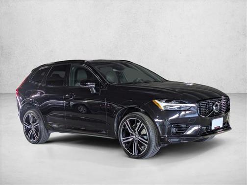 2021 Volvo XC60 R-Design