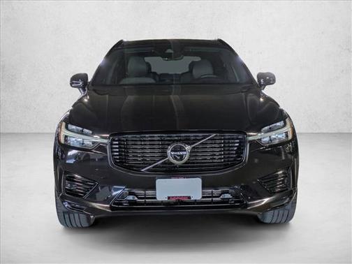 2021 Volvo XC60 Recharge Plug-In Hybrid T8 R-Design