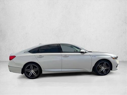 2022 Honda Accord Hybrid Touring