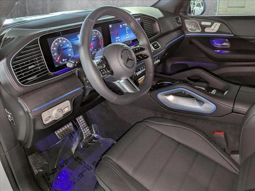 2025 Mercedes-Benz GLS 580 4MATIC
