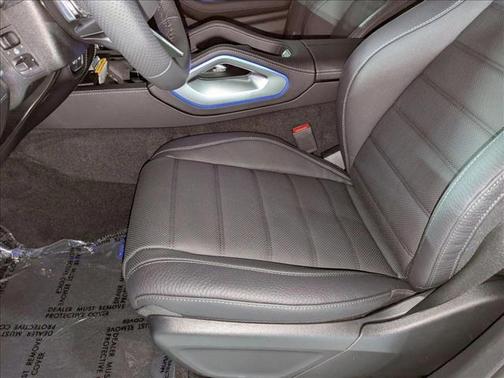 2025 Mercedes-Benz GLS 580 4MATIC