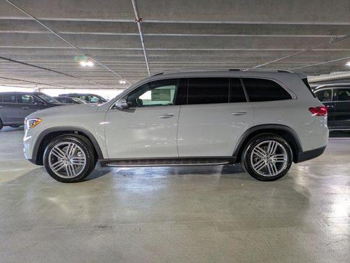 2026 Mercedes-Benz GLS 450 4MATIC