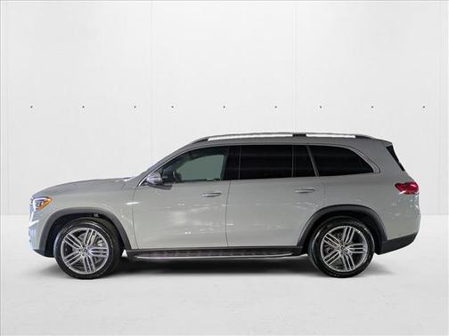 2026 Mercedes-Benz GLS 450 4MATIC