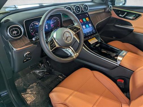2025 Mercedes-Benz GLC 300 Base