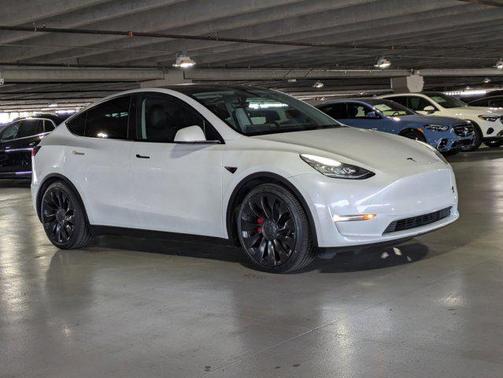 Pearl White Multi-Coat 2020 Tesla Model Y Performance