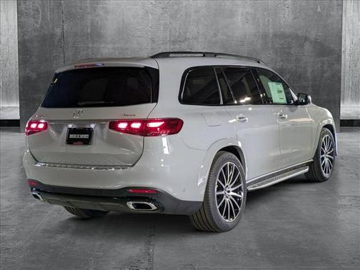 2025 Mercedes-Benz GLS 450 4MATIC