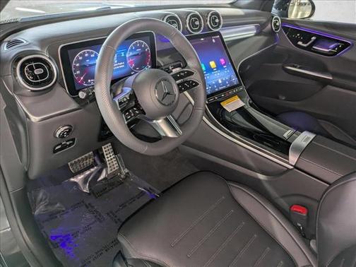 2026 Mercedes-Benz GLC 300 Base