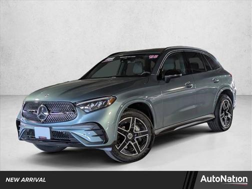 2025 Mercedes-Benz GLC 300 Base