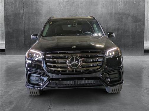 2025 Mercedes-Benz GLS 580 4MATIC