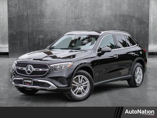 2025 Mercedes-Benz GLC 300 Base