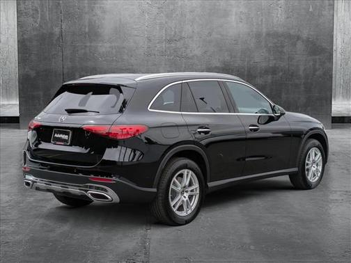 2025 Mercedes-Benz GLC 300 Base