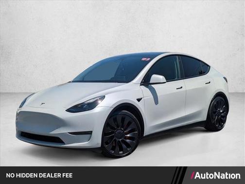Pearl White Multi- 2023 Tesla Model Y Performance