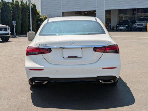 2022 Mercedes-Benz E-Class E 350