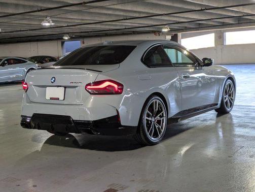 2023 BMW M240 i