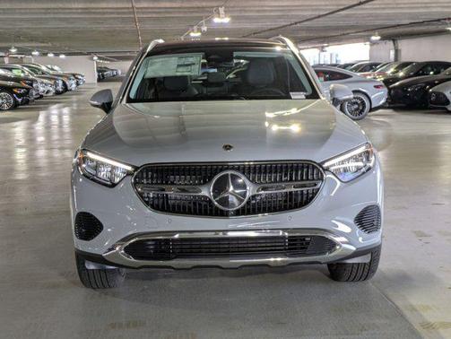 2025 Mercedes-Benz GLC 350e Base