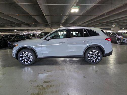 2025 Mercedes-Benz GLC 350e Base