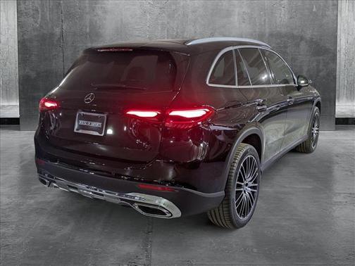 2025 Mercedes-Benz GLC 300 Base