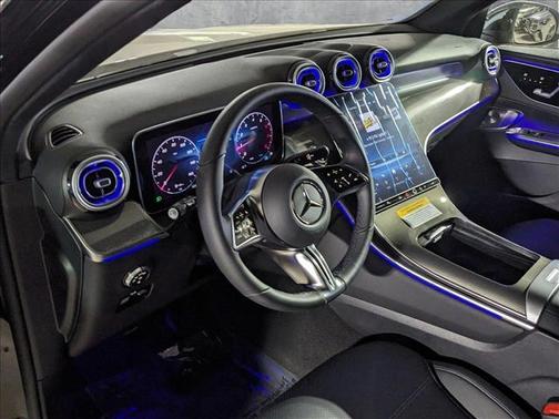 2025 Mercedes-Benz GLC 300 Base