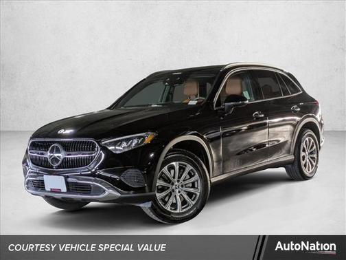 2025 Mercedes-Benz GLC 300 Base