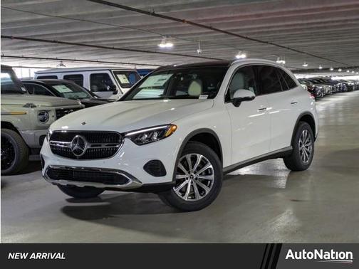 2025 Mercedes-Benz GLC 300 Base