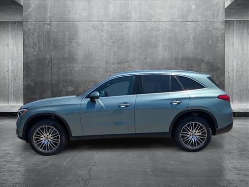 2025 Mercedes-Benz GLC 300 Base