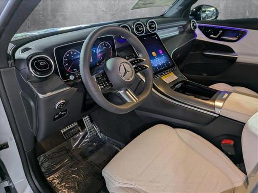 2025 Mercedes-Benz GLC 300 Base