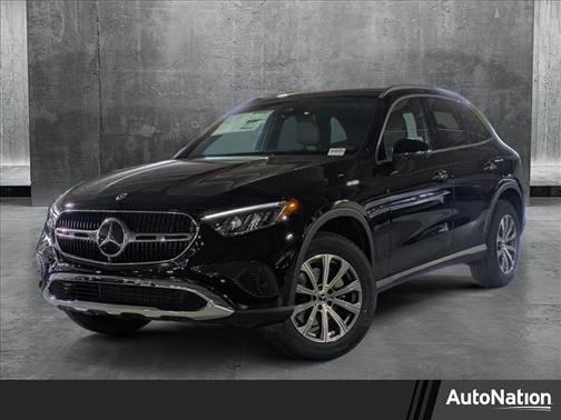 2025 Mercedes-Benz GLC 300 Base