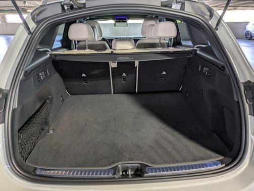 Polar White 2026 Mercedes-Benz GLC 300 Base