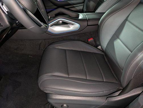 2025 Mercedes-Benz GLE 450 4MATIC