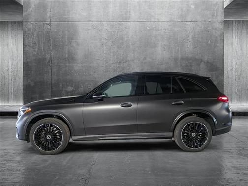 2025 Mercedes-Benz GLC 300 Base