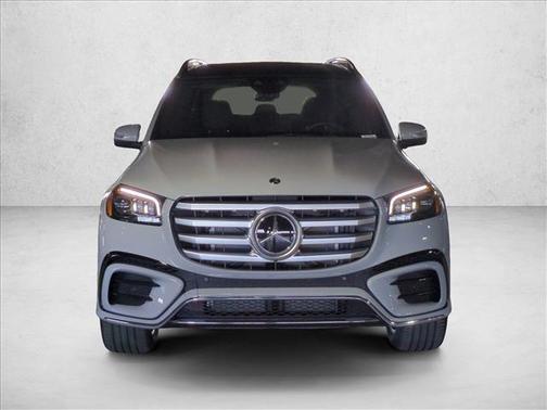 MANUFAKTUR Alpine Grey 2026 Mercedes-Benz GLS 580 4MATIC