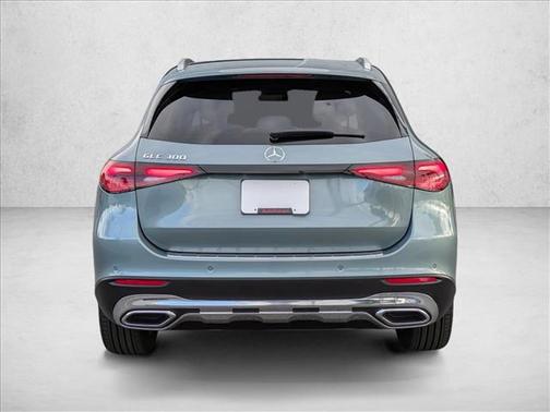 2025 Mercedes-Benz GLC 300 Base