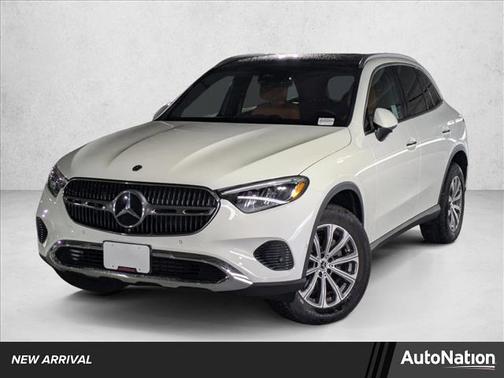 2025 Mercedes-Benz GLC 300 Base