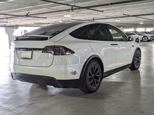 White 2024 Tesla Model X Long Range
