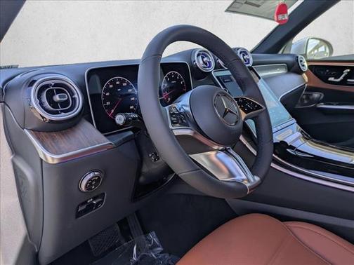 Cirrus Silver Metallic 2026 Mercedes-Benz GLC 300 Base