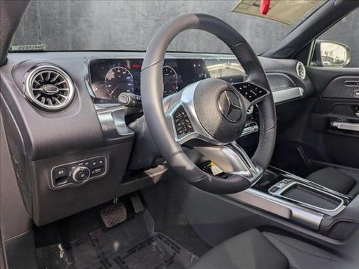2025 Mercedes-Benz GLB 250 Base