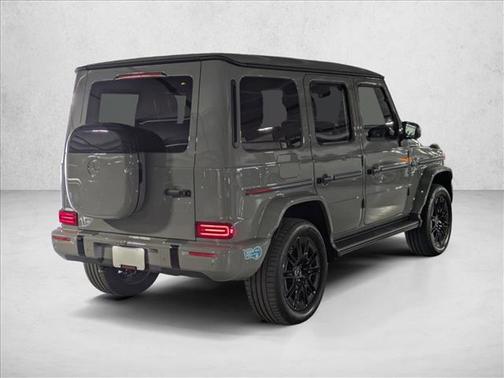 MANUFAKTUR Arabian Grey 2025 Mercedes-Benz G-Class G 580e