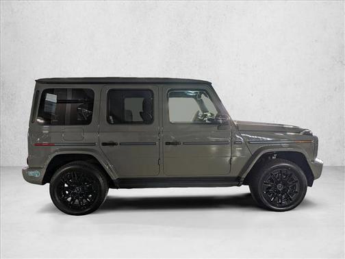 MANUFAKTUR Arabian Grey 2025 Mercedes-Benz G-Class G 580e