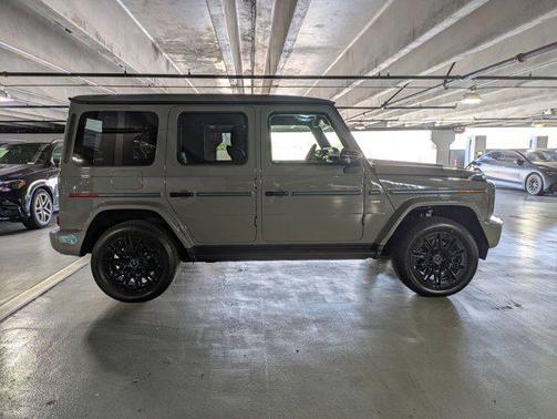 MANUFAKTUR Arabian Grey 2025 Mercedes-Benz G-Class G 580e