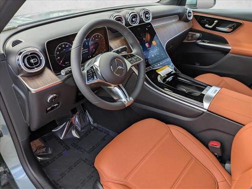 2026 Mercedes-Benz GLC 300 Base