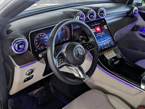 2025 Mercedes-Benz GLC 350e Base