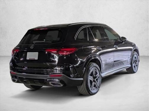 2025 Mercedes-Benz GLC 300 Base