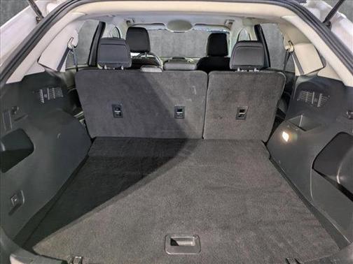 2020 Ford Edge SE