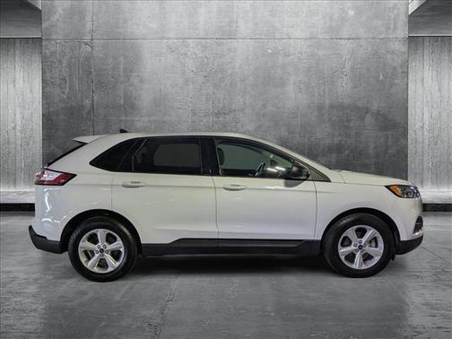 2020 Ford Edge SE