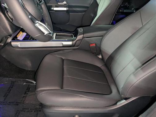 2026 Mercedes-Benz GLB 250 Base